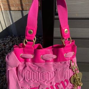 Juicy couture Hot Pink velour Daydreamer bag